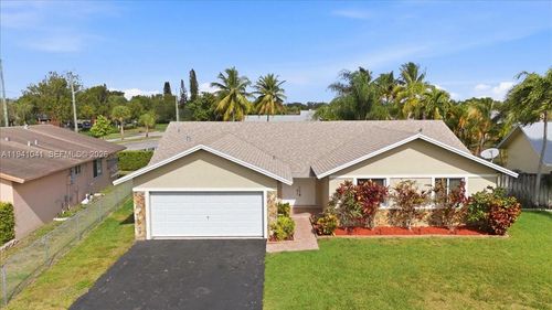 9349 Nw 47th St, Sunrise, FL, 33351-5211 | Card Image