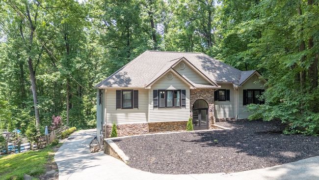 415 Frost Pine Cir, Home with 4 bedrooms, 3 bathrooms and 2 parking in Jasper GA | Image 6