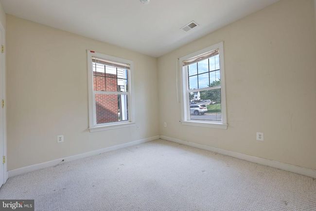 8182 Cobble Pond Way, Townhouse with 4 bedrooms, 3 bathrooms and null parking in MANASSAS VA | Image 44