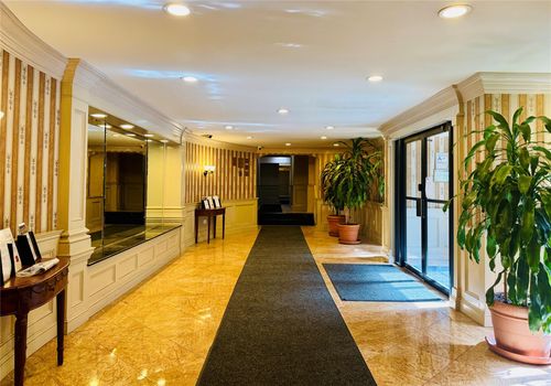 apt-e2-99 66th Ave, Rego Park, NY, 11374-3625 | Card Image