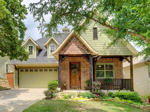 409 Dallas St, Argyle, TX, 76226-2366 | Card Image