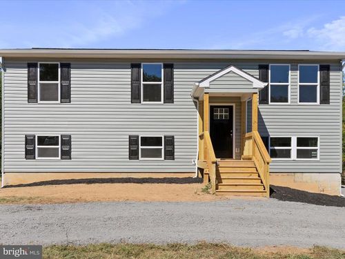 131 Jared Ct, HEDGESVILLE, WV, 25427-5740 | Card Image