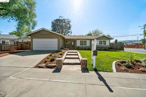 8796 Bandon Dr, Dublin, CA, 94568 | Card Image