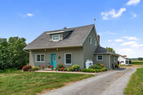 21695 Laggan-Glenelg Rd, Dalkeith, ON, K0B1E0 | Card Image