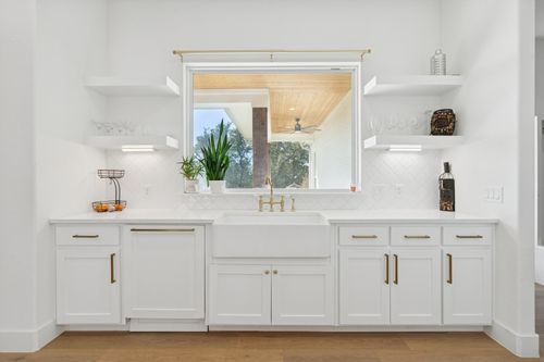 1208 Eagles Bluff Dr, Weatherford, TX, 76087-6609 | Card Image