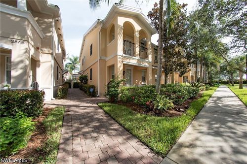 28719 Alessandria Cir, BONITA SPRINGS, FL, 34135-8277 | Card Image