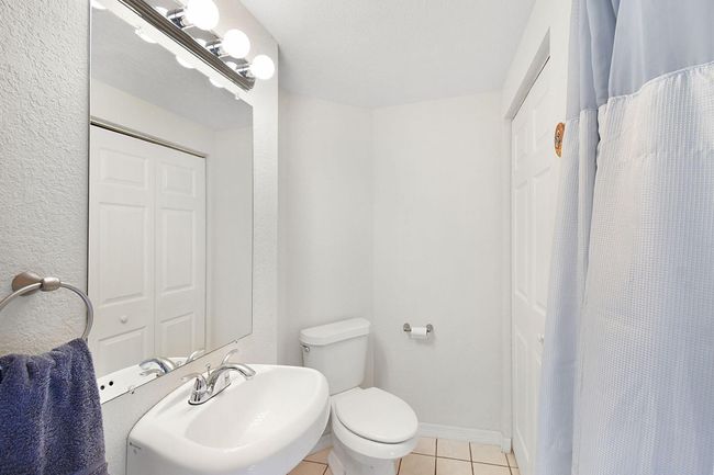 3171 Sw Crumpacker St, House other with 2 bedrooms, 2 bathrooms and null parking in Port St. Lucie FL | Image 25