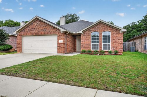 237 Shadow Grass Ave, Fort Worth, TX, 76120-1631 | Card Image