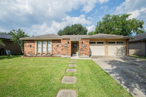 16707 Schooners Way, Friendswood, TX, 77546-2342 | Card Image