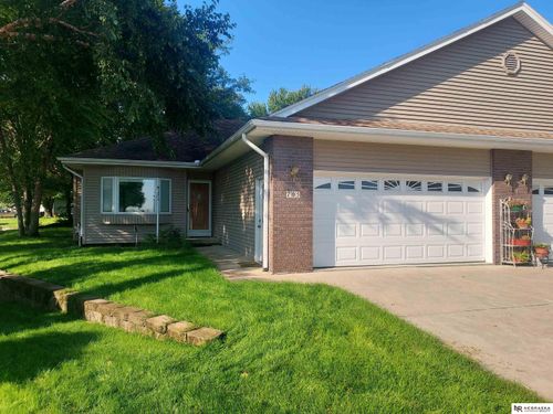 705 N White Feathers Court, Arlington, NE, 68002 | Card Image