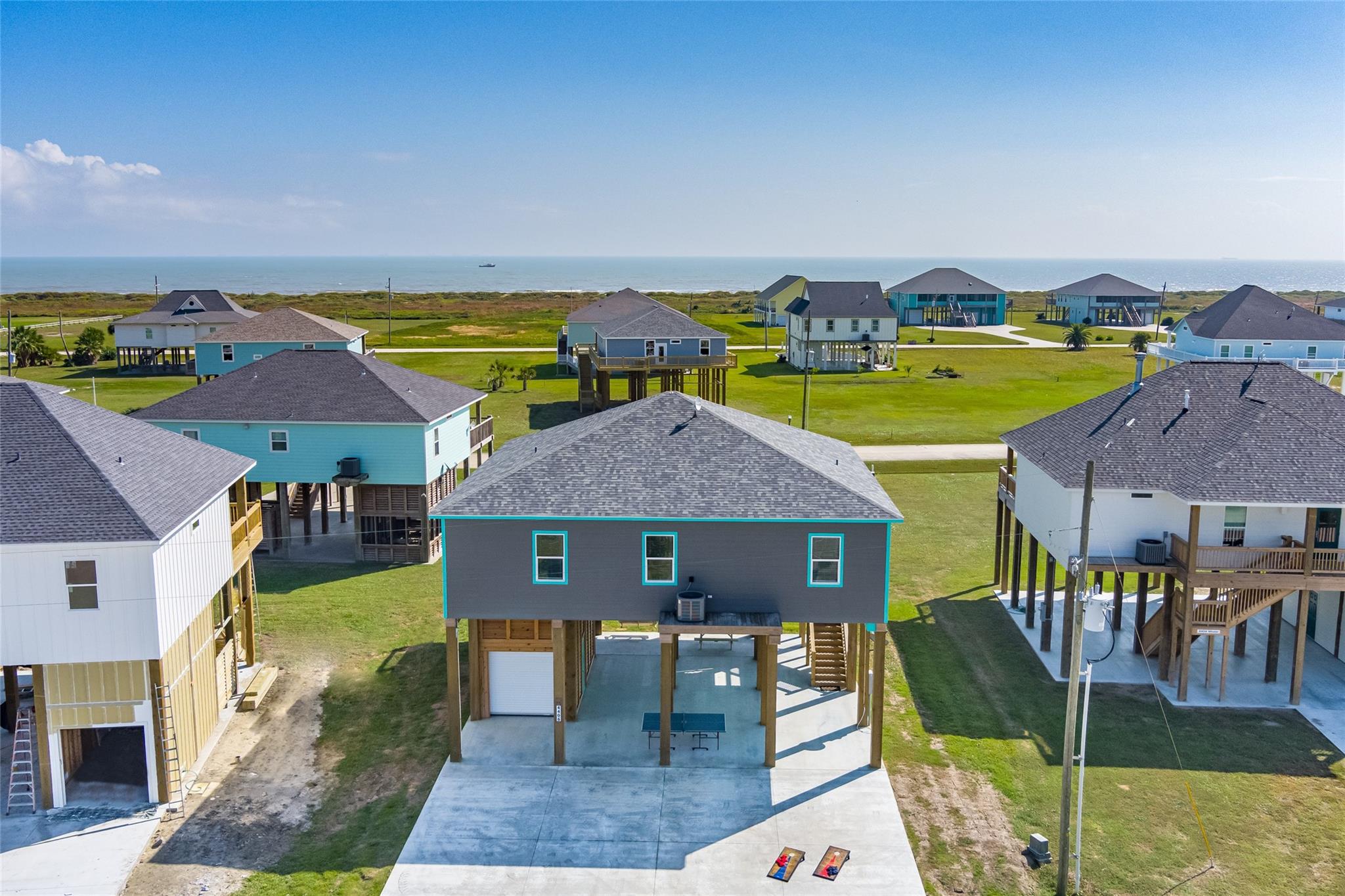 Residential in Crystal Beach 4