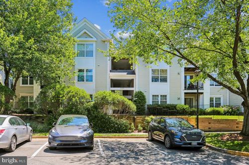 12-3-15302 Diamond Cove Ter, ROCKVILLE, MD, 20850-4680 | Card Image