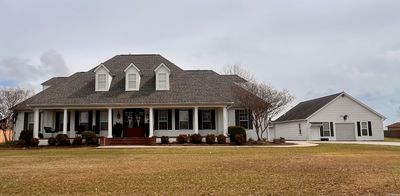 2403 Shannon Street, House other with 4 bedrooms, 4 bathrooms and null parking in Stuttgart AR | Image 1