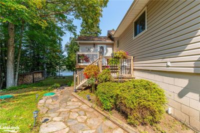 1015 Sahara Trail, House other with 4 bedrooms, 2 bathrooms and 9 parking in Haliburton ON | Image 2