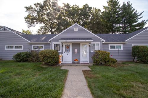 29-29 Meadowlark Ln, Chicopee, MA, 01022-1181 | Card Image