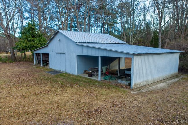 Huge outbuilding/Barn | Image 37