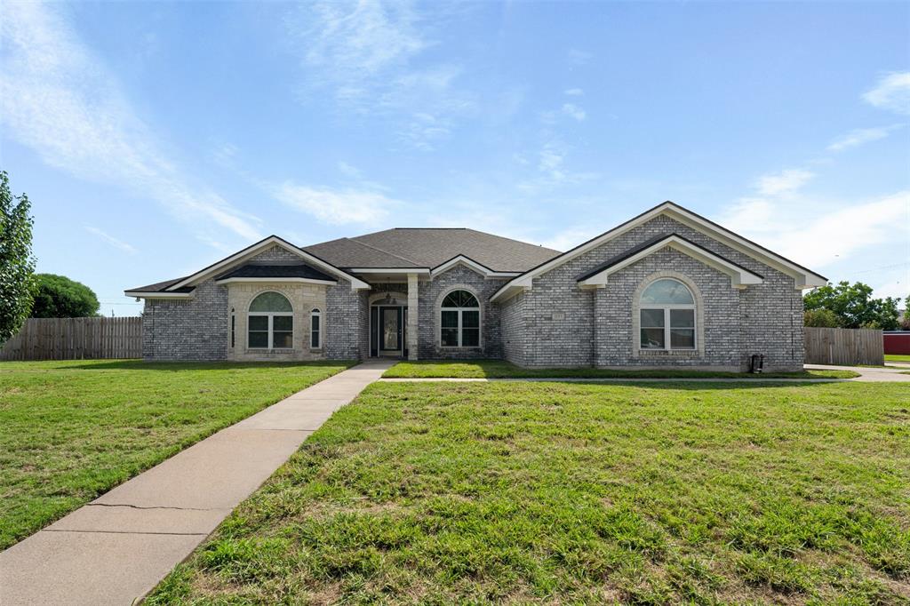 Purple Martin Dr, Killeen, TX 76542