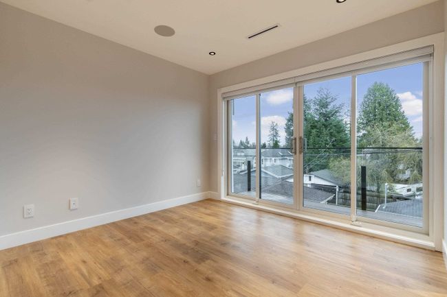 241 E 21 Street, Home with 4 bedrooms, 3 bathrooms and 1 parking in North Vancouver BC | Image 19