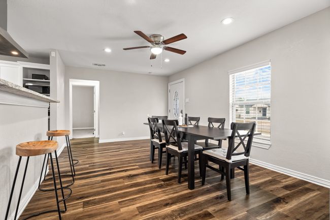 7113 Maple Park Dr, House other with 3 bedrooms, 2 bathrooms and null parking in Richland Hills TX | Image 7