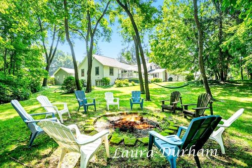 6533 Clearbrook Dr, Saugatuck, MI, 49453-9618 | Card Image