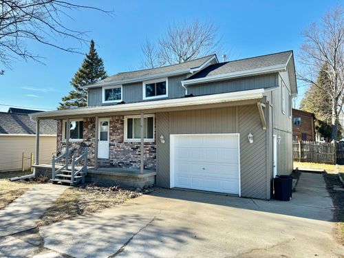 432 Edgewater Dr, Algonac, MI, 48001-1633 | Card Image