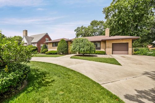8028 Hohman Ave, Munster, IN, 46321-1145 | Card Image