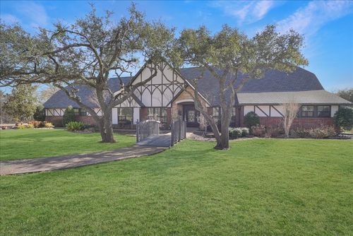 604 S Hampton Rd, Oak Leaf, TX, 75154 | Card Image