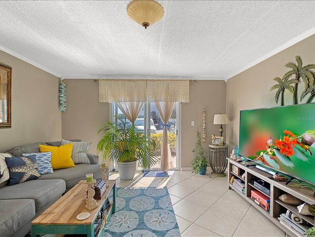 APT-106 - 464 N Paula Dr, Condo with 2 bedrooms, 2 bathrooms and null parking in DUNEDIN FL | Image 11