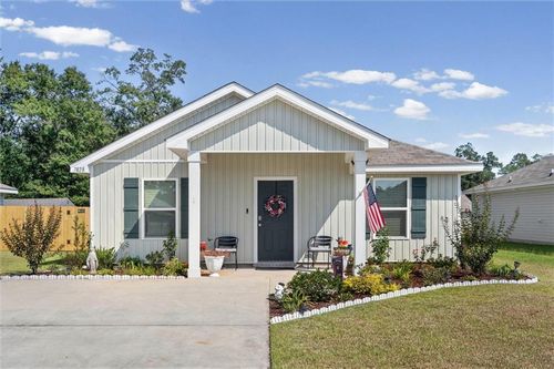 7828 Oakmont Dr N, Theodore, AL, 36582-4143 | Card Image