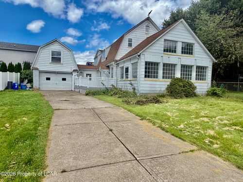 70 Knox St, Hanover Township, PA, 18706-4126 | Card Image