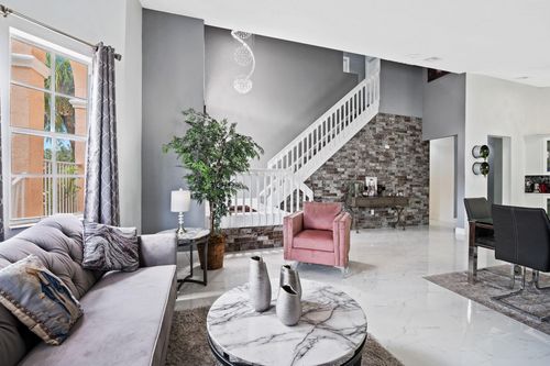 338 Nw 152nd Ln, Pembroke Pines, FL, 33028-1819 | Card Image