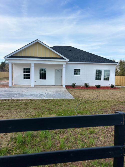 1351 Hephzibah Mcbean Rd, Hephzibah, GA, 30815-4329 | Card Image