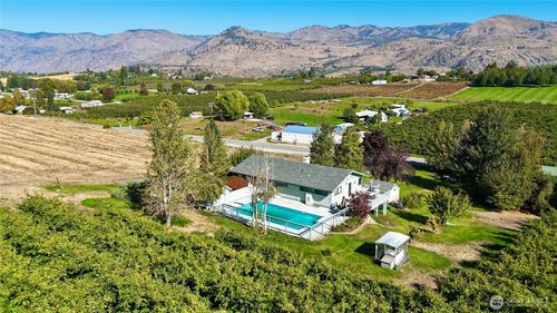 2975 Manson Blvd, Manson, WA, 98831-9654 | Card Image