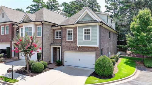 10540 Arlington Pt, Johns Creek, GA, 30022-6625 | Card Image