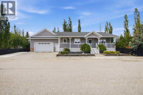 58 Aspen Circle, Strathmore, AB, T1P1X8 | Card Image