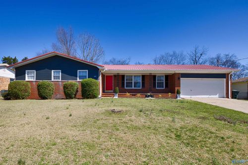 1806 Carson Ln Nw, Huntsville, AL, 35816-1412 | Card Image