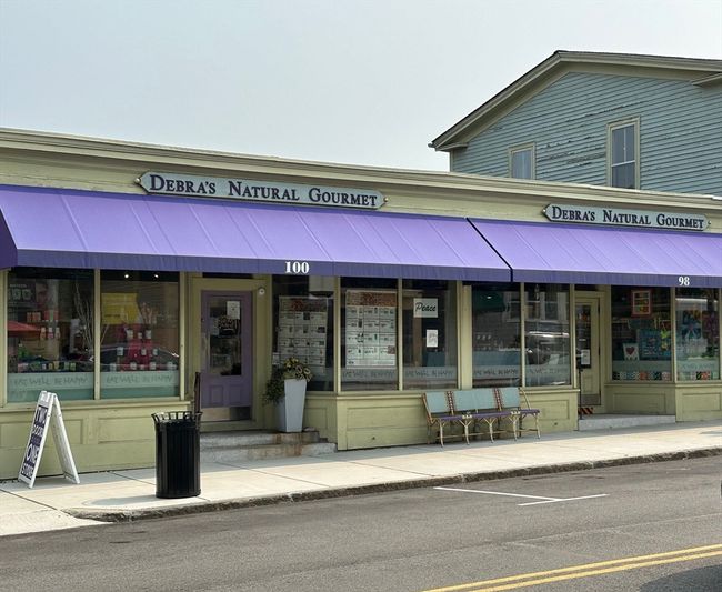 UNIT-4 - 8 Concord Greene, Condo with 2 bedrooms, 2 bathrooms and 1 parking in Concord MA | Image 41