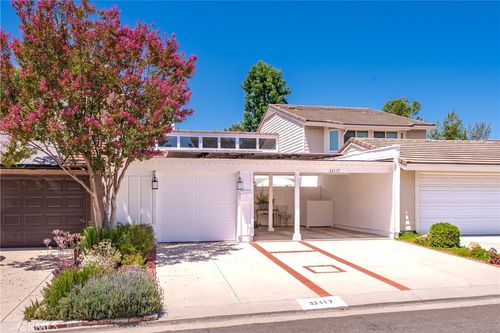 32117 Beachlake Ln, Westlake Village, CA, 91361-3607 | Card Image
