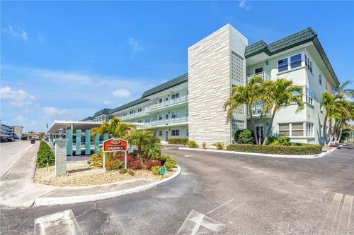 apt-105-5935 30th Ave S, Gulfport, FL, 33707-5333 | Card Image