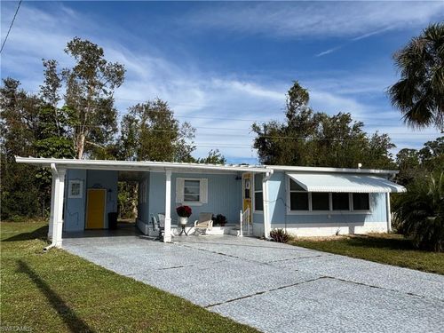 526 Pine Tree Ct, NORTH FORT MYERS, FL, 33917-7413 | Card Image