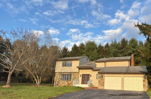 11 Kupchunos Rd, South Windsor, CT, 06074-2858 | Card Image