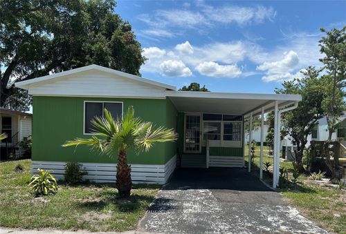 819 Mary St, WILDWOOD, FL, 34785-5508 | Card Image