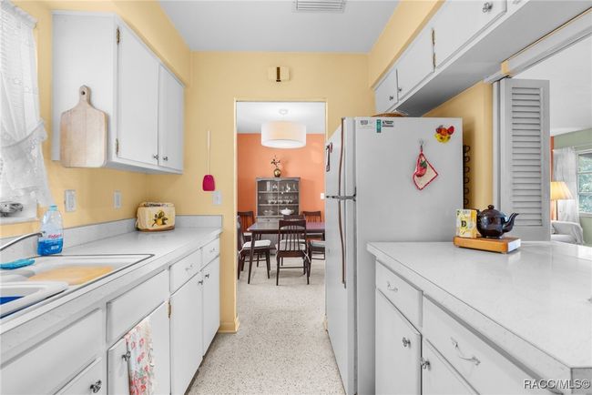 6353 Spring Hill Dr, House other with 2 bedrooms, 1 bathrooms and 1 parking in SPRING HILL FL | Image 8