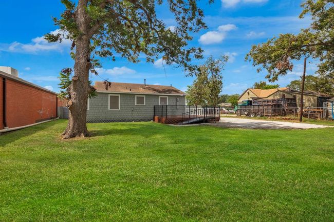 3743 Erie St, House other with 2 bedrooms, 2 bathrooms and null parking in Houston TX | Image 23