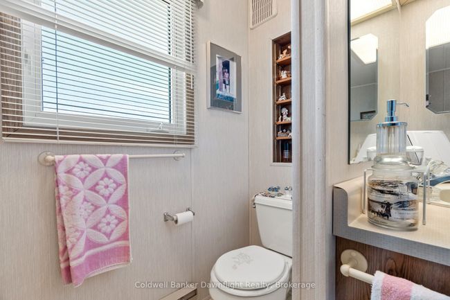 46 Redford Dr, Home with 2 bedrooms, 2 bathrooms and 2 parking in Exeter ON | Image 33