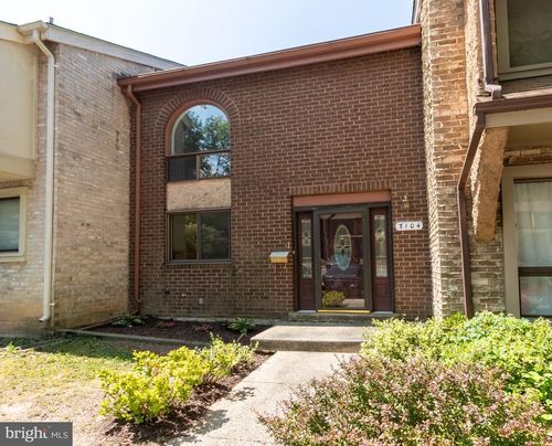 7104 Ora Glen Ct, GREENBELT, MD, 20770-2112 | Card Image