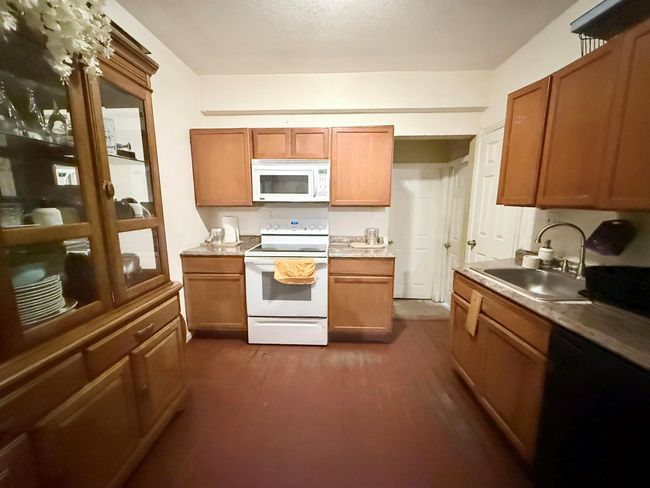 3608 Broadway, House other with 5 bedrooms, 2 bathrooms and null parking in West Palm Beach FL | Image 12