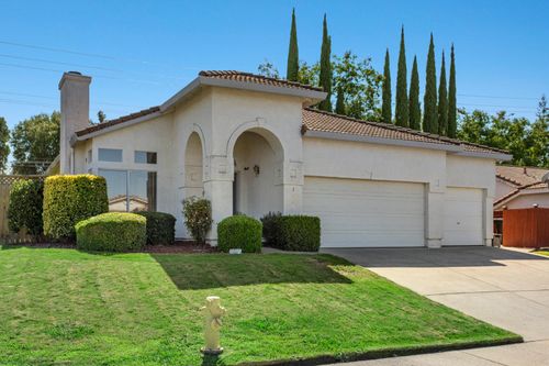2000 Mineral Springs Dr, Roseville, CA, 95747-7881 | Card Image
