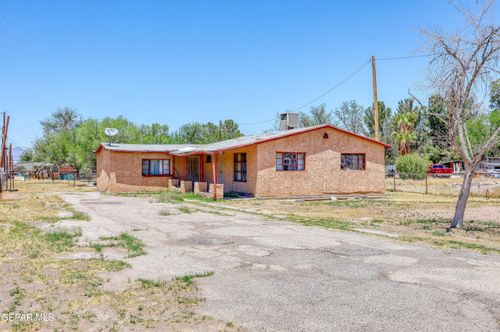521 Center Way, El Paso, TX, 79915-3041 | Card Image