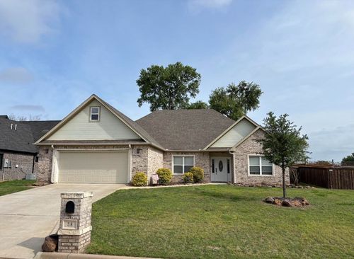 38 Lone Oak Blvd, Pottsboro, TX, 75076-4983 | Card Image